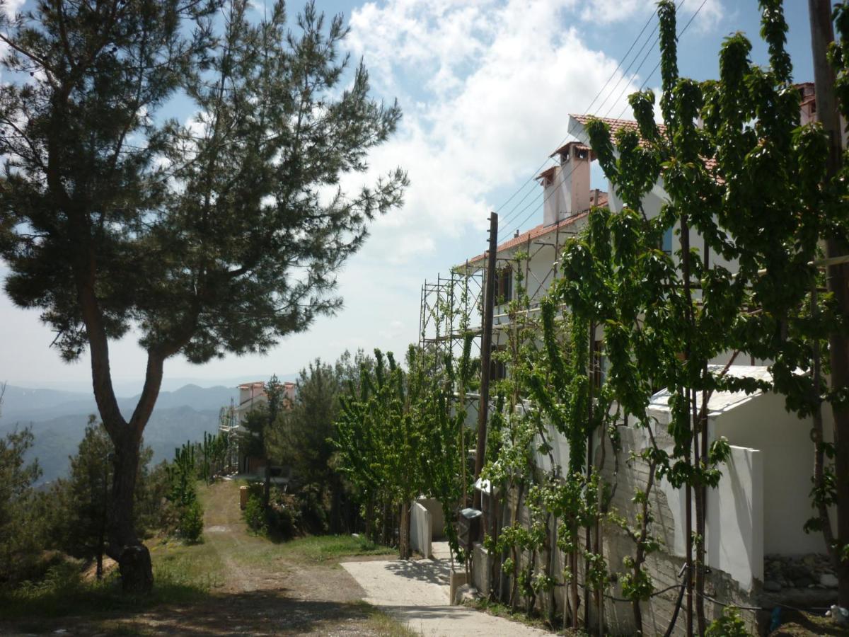 Heaven Of Prodromos Bed and Breakfast Exteriör bild
