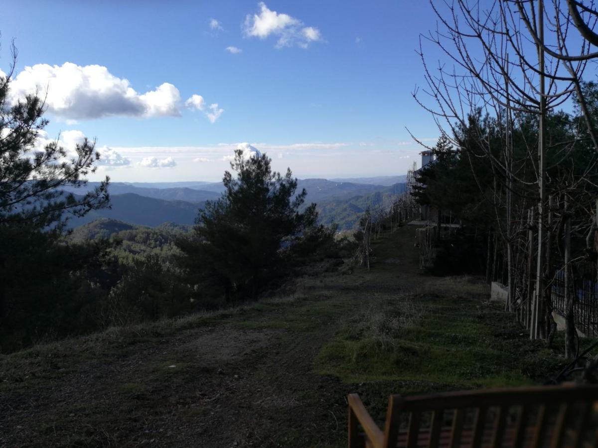 Heaven Of Prodromos Bed and Breakfast Exteriör bild