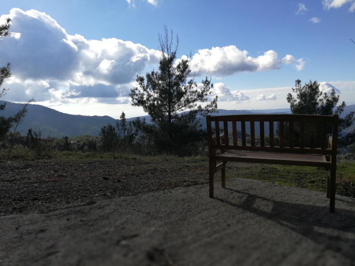 Heaven Of Prodromos Bed and Breakfast Exteriör bild